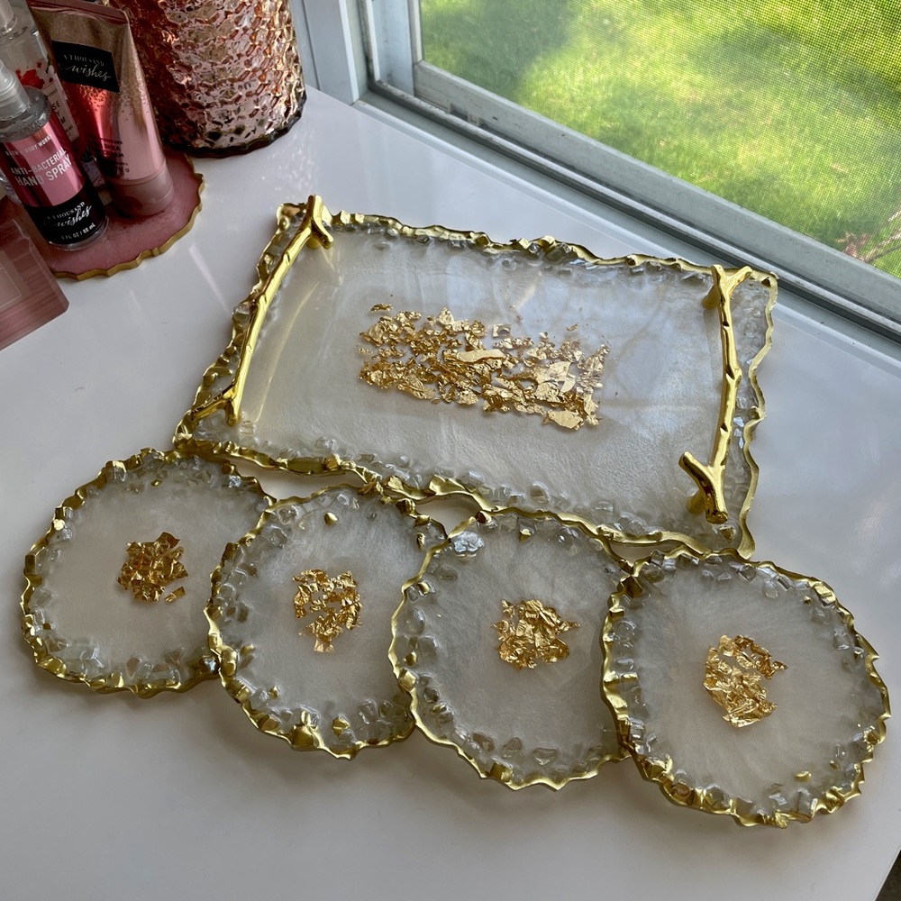Resin Geode Agate 12” Tray and Coasters w/ Crushed Glass Edges - HANDMADE BY ME